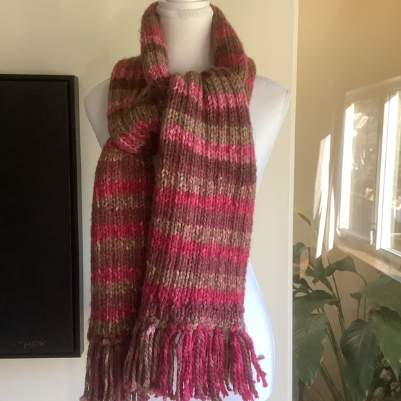 Knitted Striped Rectangular Fringed Scarf - Picture 7 of 10